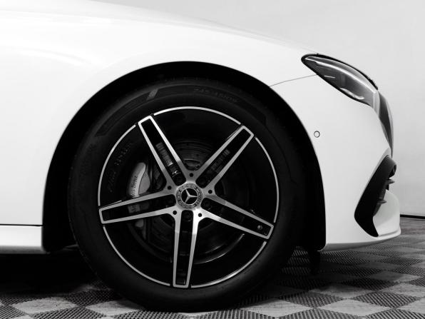 Mercedes-Benz E-Класс VI (W214 S214) с пробегом 2024 года, цена 9 250 000 рублей, 12500 км, седан, Автокод Объявления