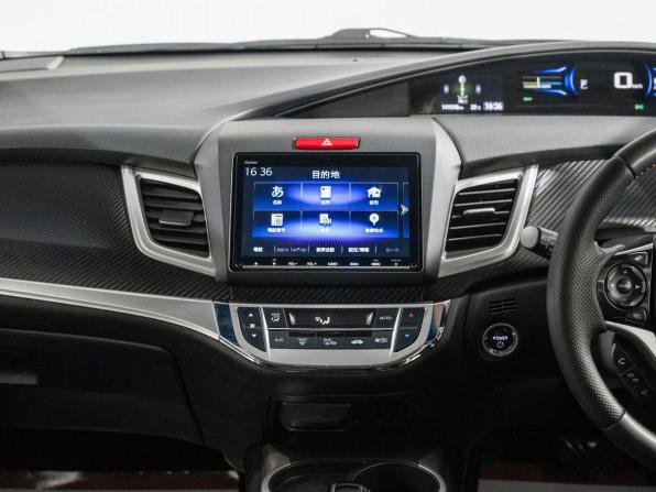 Honda Jade I Рестайлинг с пробегом 2018 года, цена 1 399 500 рублей, 141510 км, компактвэн, Автокод Объявления