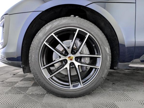 Porsche Macan I Рестайлинг 2 с пробегом 2021 года, цена 7 060 000 рублей, 16801 км, внедорожник, Автокод Объявления