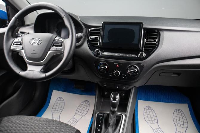 Hyundai Solaris II Рестайлинг с пробегом 2020 года, цена 1 599 000 рублей, 132895 км, седан, Автокод Объявления