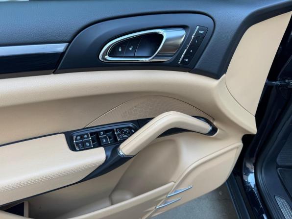 Porsche Cayenne II Рестайлинг (958) с пробегом 2015 года, цена 3 790 000 рублей, 123714 км, внедорожник, Автокод Объявления