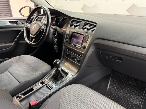 Volkswagen Golf VII с пробегом 2012 года, цена 855 000 рублей, 255011 км, хэтчбек, Автокод Объявления