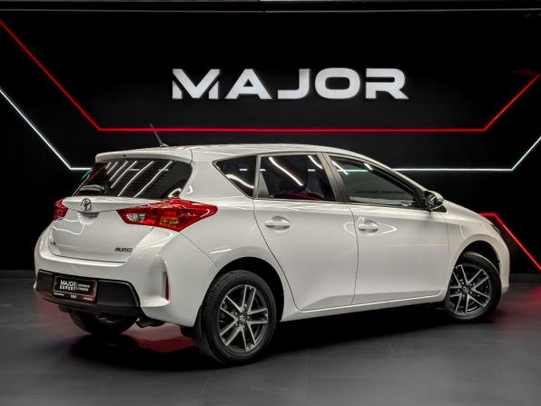 Toyota Auris II с пробегом 2014 года, цена 1 430 000 рублей, 90640 км, хэтчбек, Автокод Объявления