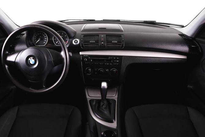 BMW 1 серии I (E81/E82/E87/E88) Рестайлинг с пробегом 2011 года, цена 899 000 рублей, 120000 км, хэтчбек, Автокод Объявления