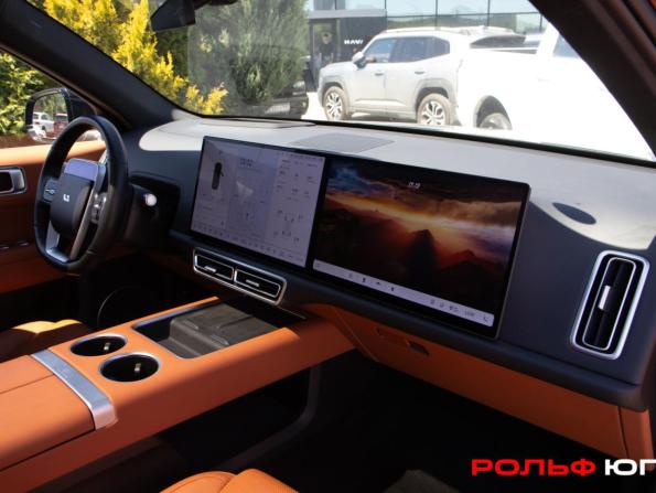 Li Auto (Lixiang) L6 с пробегом 2024 года, цена 4 908 000 рублей, 77541 км, внедорожник, Автокод Объявления