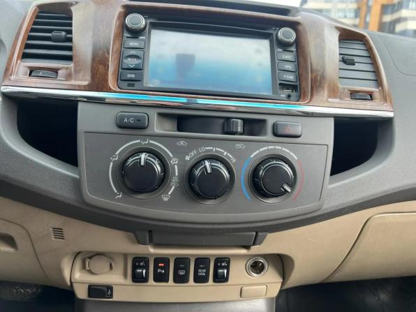 Toyota Fortuner I Рестайлинг 2 с пробегом 2013 года, цена 2 735 000 рублей, 182668 км, внедорожник, Автокод Объявления