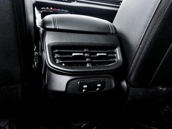 Haval H6 III с пробегом 2021 года, цена 2 100 000 рублей, 35304 км, внедорожник, Автокод Объявления