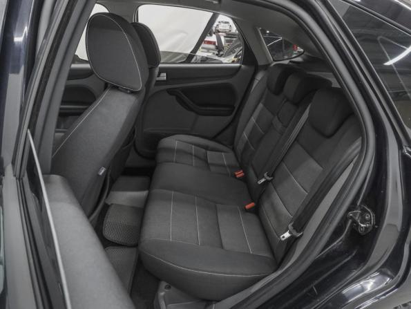 Ford Focus II Рестайлинг с пробегом 2010 года, цена 660 000 рублей, 253637 км, хэтчбек, Автокод Объявления