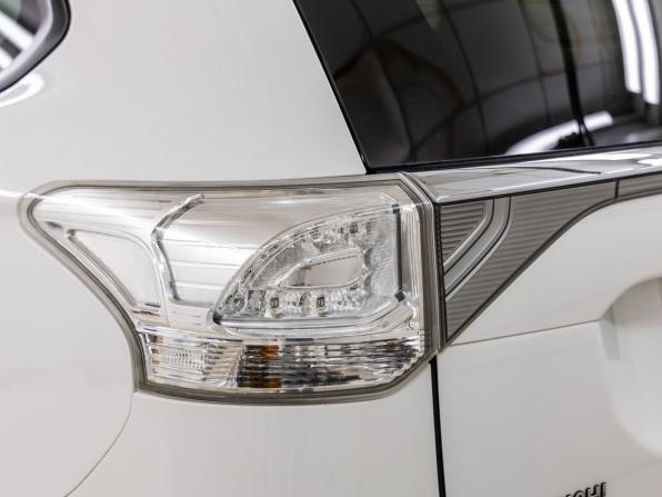 Mitsubishi Outlander III Рестайлинг с пробегом 2014 года, цена 1 740 000 рублей, 127914 км, внедорожник, Автокод Объявления