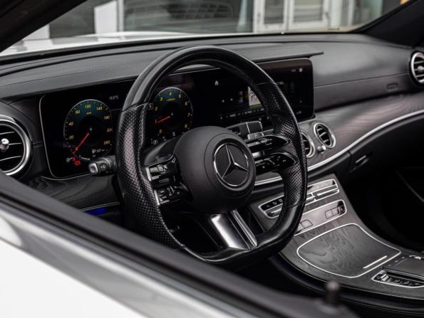 Mercedes-Benz E-Класс V (W213 S213 C238) Рестайлинг с пробегом 2022 года, цена 4 400 000 рублей, 192201 км, седан, Автокод Объявления
