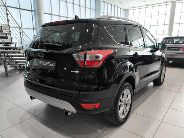 Ford Kuga II Рестайлинг с пробегом 2017 года, цена 1 799 000 рублей, 53364 км, внедорожник, Автокод Объявления
