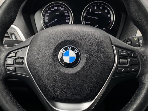 BMW 1 серии II (F20/F21) Рестайлинг 2 с пробегом 2017 года, цена 1 429 000 рублей, 141452 км, хэтчбек, Автокод Объявления