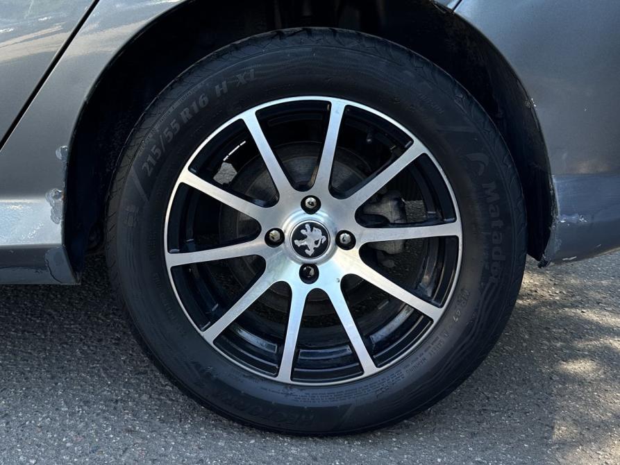 Peugeot 308 I Москва  - изображение 16