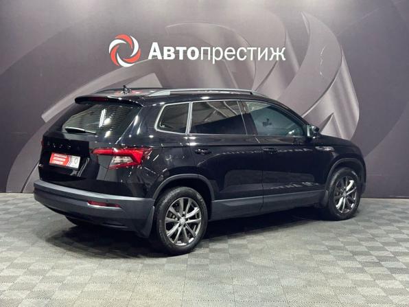 Skoda Karoq I с пробегом 2022 года, цена 2 199 000 рублей, 162233 км, внедорожник, Автокод Объявления