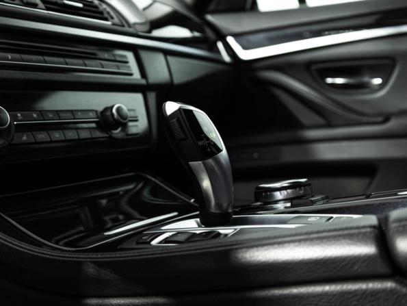 BMW 5 серии VI (F10/F11/F07) Рестайлинг с пробегом 2014 года, цена 2 535 000 рублей, 154525 км, седан, Автокод Объявления