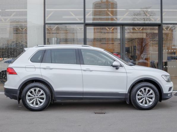 Volkswagen Tiguan II с пробегом 2018 года, цена 2 149 000 рублей, 129952 км, внедорожник, Автокод Объявления