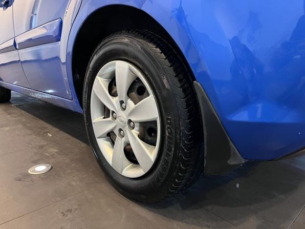 Kia Rio II Рестайлинг с пробегом 2011 года, цена 640 000 рублей, 147525 км, хэтчбек, Автокод Объявления