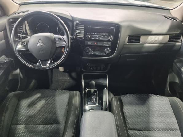 Mitsubishi Outlander III Рестайлинг 2 с пробегом 2017 года, цена 1 389 000 рублей, 226000 км, внедорожник, Автокод Объявления