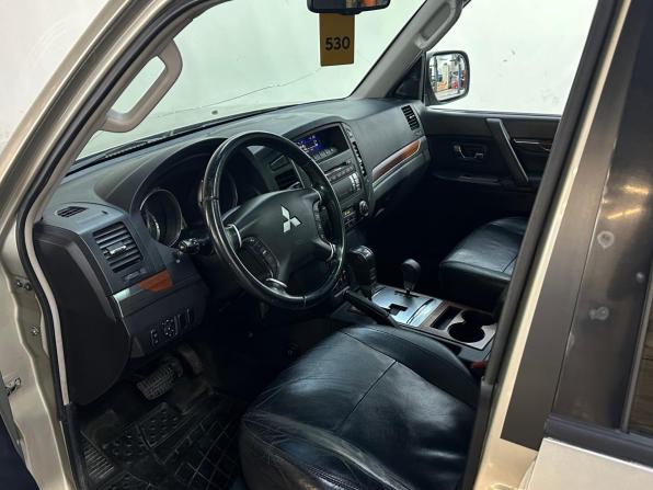 Mitsubishi Pajero IV с пробегом 2007 года, цена 920 000 рублей, 320930 км, внедорожник, Автокод Объявления