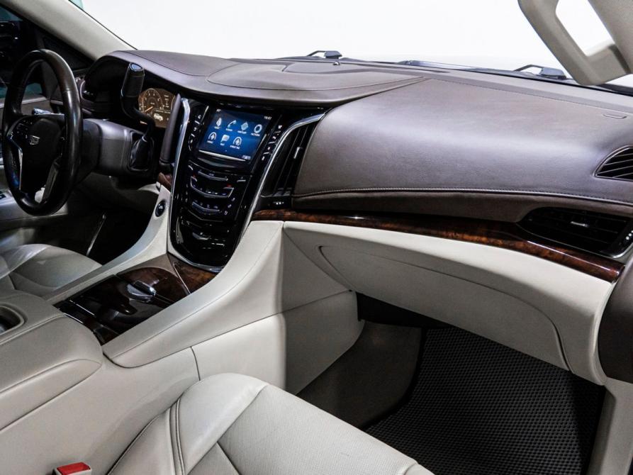 Cadillac Escalade IV Тюмень  - изображение 20