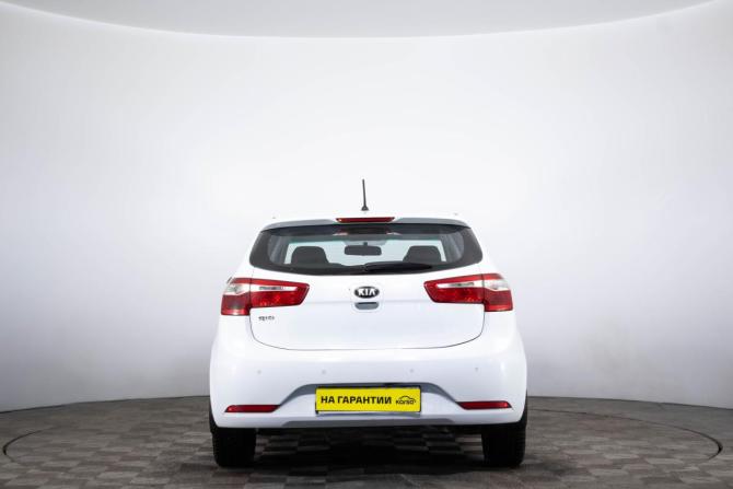 Kia Rio III с пробегом 2013 года, цена 999 000 рублей, 135000 км, хэтчбек, Автокод Объявления