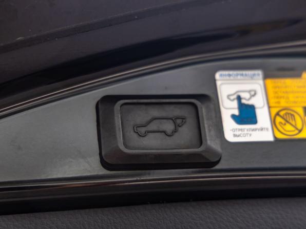 Toyota RAV4 IV (XA40) с пробегом 2013 года, цена 2 215 000 рублей, 82358 км, внедорожник, Автокод Объявления