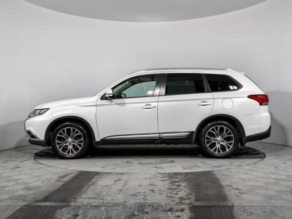 Mitsubishi Outlander III Рестайлинг 2 с пробегом 2017 года, цена 1 515 000 рублей, 237000 км, внедорожник, Автокод Объявления