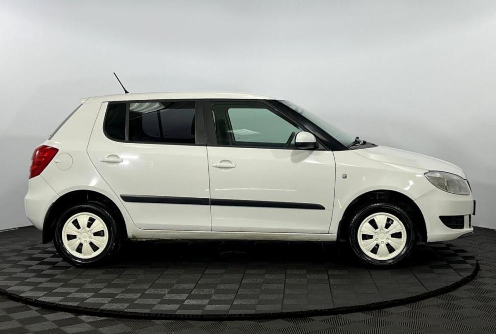 Skoda Fabia II Рестайлинг Нижний Новгород  - изображение 5