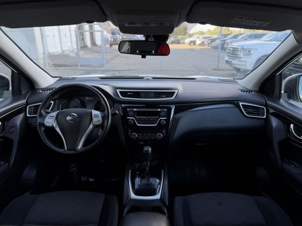 Nissan Qashqai II с пробегом 2018 года, цена 1 590 000 рублей, 128398 км, внедорожник, Автокод Объявления