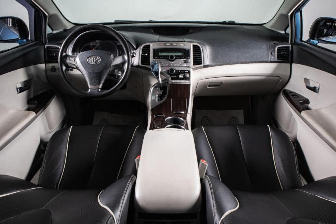 Toyota Venza I с пробегом 2009 года, цена 1 499 000 рублей, 181255 км, внедорожник, Автокод Объявления