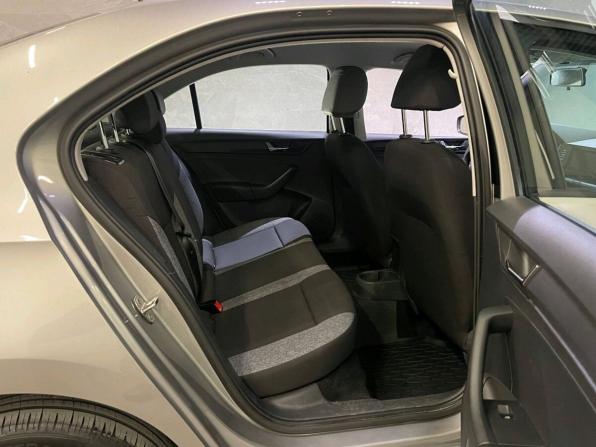 Skoda Rapid II с пробегом 2021 года, цена 1 399 000 рублей, 51410 км, лифтбек, Автокод Объявления