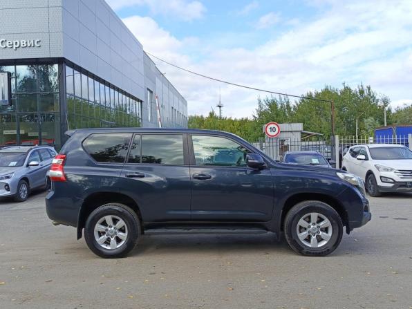 Toyota Land Cruiser Prado 150 Series Рестайлинг 1 с пробегом 2013 года, цена 2 951 000 рублей, 231026 км, внедорожник, Автокод Объявления