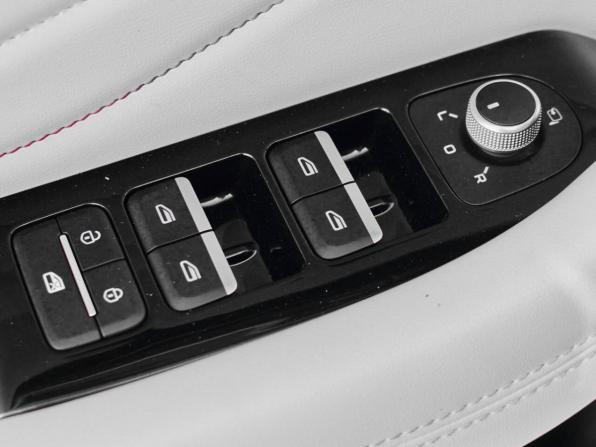 Geely Monjaro I с пробегом 2023 года, цена 3 450 000 рублей, 29433 км, внедорожник, Автокод Объявления