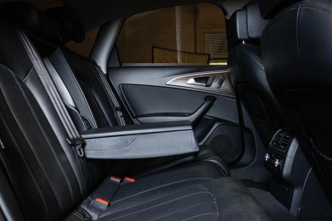 Audi A6 IV (C7) Рестайлинг с пробегом 2016 года, цена 1 979 000 рублей, 205899 км, седан, Автокод Объявления