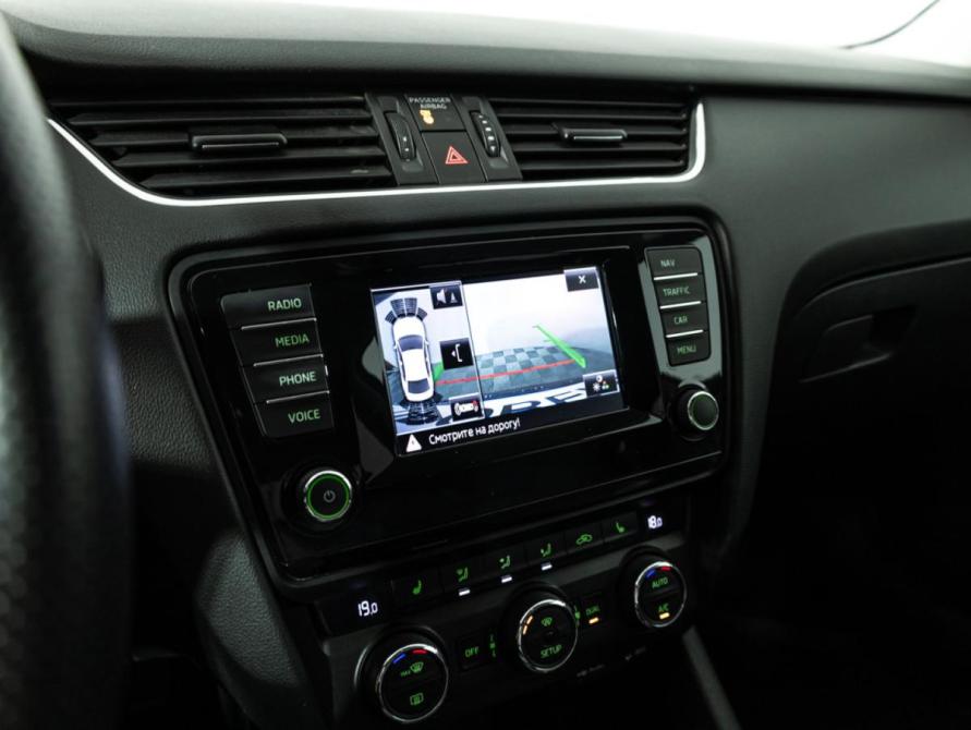 Skoda Octavia III (A7) Санкт-Петербург  - изображение 16