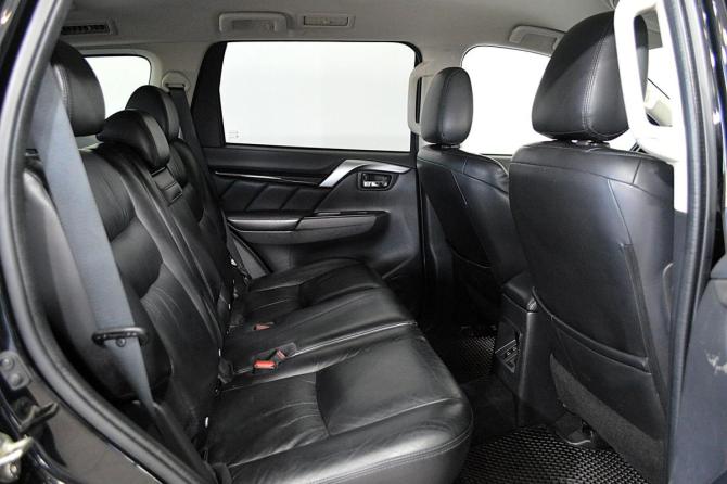 Mitsubishi Pajero Sport III с пробегом 2019 года, цена 2 449 000 рублей, 260000 км, внедорожник, Автокод Объявления