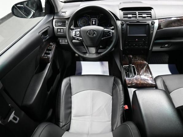 Toyota Camry VII (XV50) Рестайлинг 2 с пробегом 2018 года, цена 2 295 000 рублей, 153134 км, седан, Автокод Объявления