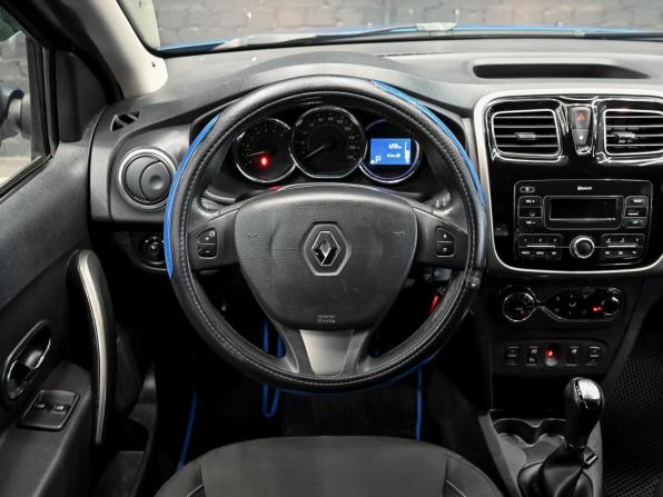 Renault Sandero II с пробегом 2018 года, цена 1 320 000 рублей, 53200 км, хэтчбек, Автокод Объявления