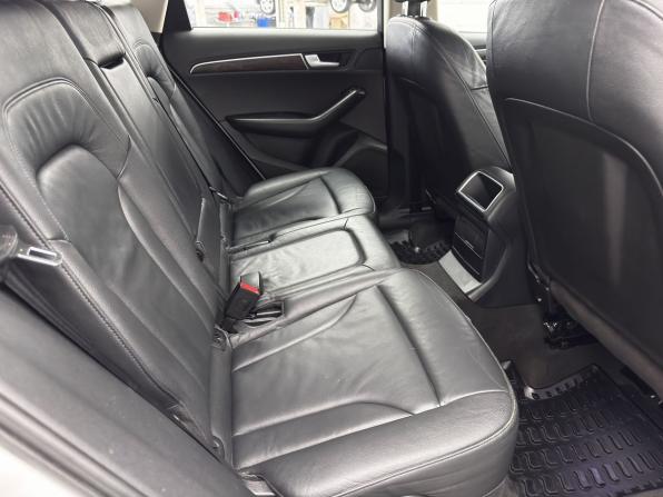 Audi Q5 I (8R) с пробегом 2010 года, цена 1 569 000 рублей, 130090 км, внедорожник, Автокод Объявления