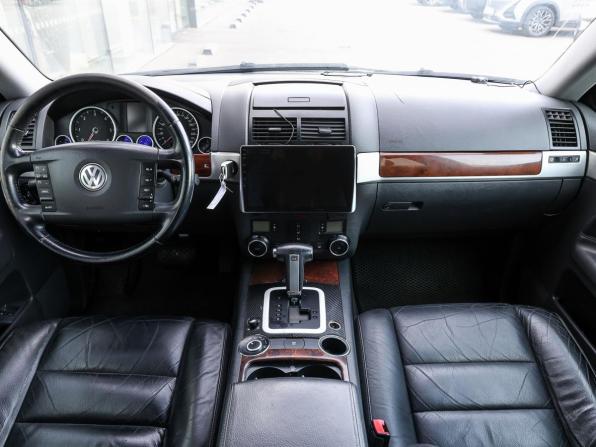 Volkswagen Touareg I Рестайлинг с пробегом 2008 года, цена 979 000 рублей, 210000 км, внедорожник, Автокод Объявления