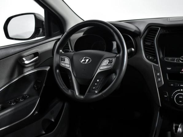 Hyundai Santa Fe III Рестайлинг с пробегом 2016 года, цена 1 949 000 рублей, 101065 км, внедорожник, Автокод Объявления