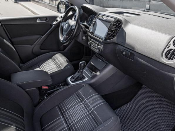 Volkswagen Tiguan I Рестайлинг с пробегом 2015 года, цена 1 649 000 рублей, 147144 км, внедорожник, Автокод Объявления