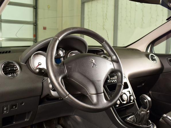 Peugeot 408 I с пробегом 2014 года, цена 899 995 рублей, 127915 км, седан, Автокод Объявления