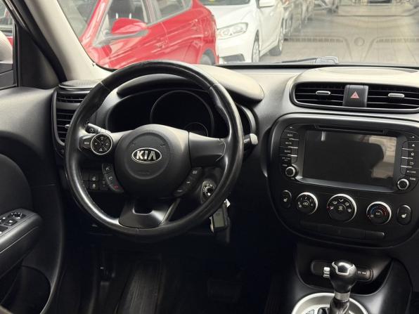 Kia Soul II Рестайлинг с пробегом 2018 года, цена 1 540 000 рублей, 80140 км, хэтчбек, Автокод Объявления