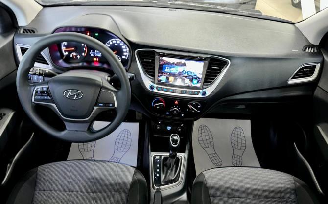 Hyundai Solaris II с пробегом 2019 года, цена 1 299 000 рублей, 137312 км, седан, Автокод Объявления