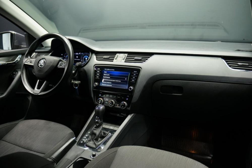 Skoda Octavia III (A7) Рестайлинг Крым  - изображение 22