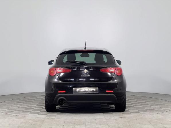 Alfa Romeo Giulietta III с пробегом 2011 года, цена 700 000 рублей, 227493 км, хэтчбек, Автокод Объявления