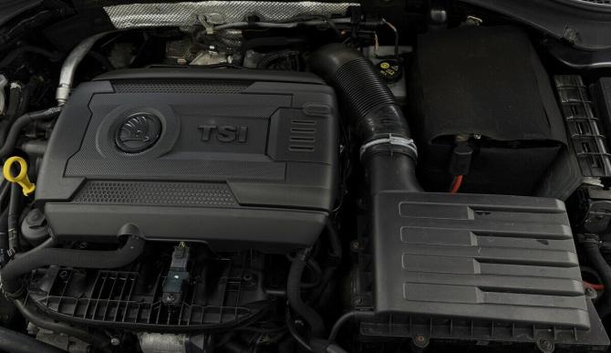 Skoda Superb III с пробегом 2016 года, цена 1 600 000 рублей, 176973 км, лифтбек, Автокод Объявления