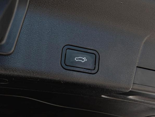 Geely Atlas Pro с пробегом 2023 года, цена 2 040 000 рублей, 63480 км, внедорожник, Автокод Объявления