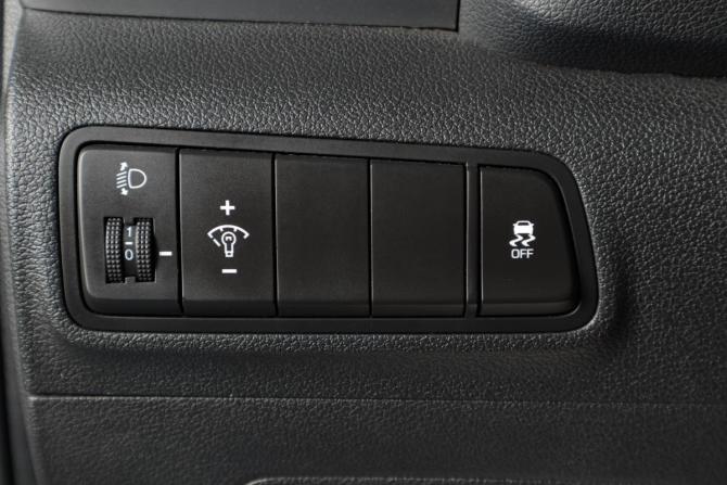 Hyundai Tucson III с пробегом 2017 года, цена 1 859 000 рублей, 144353 км, внедорожник, Автокод Объявления
